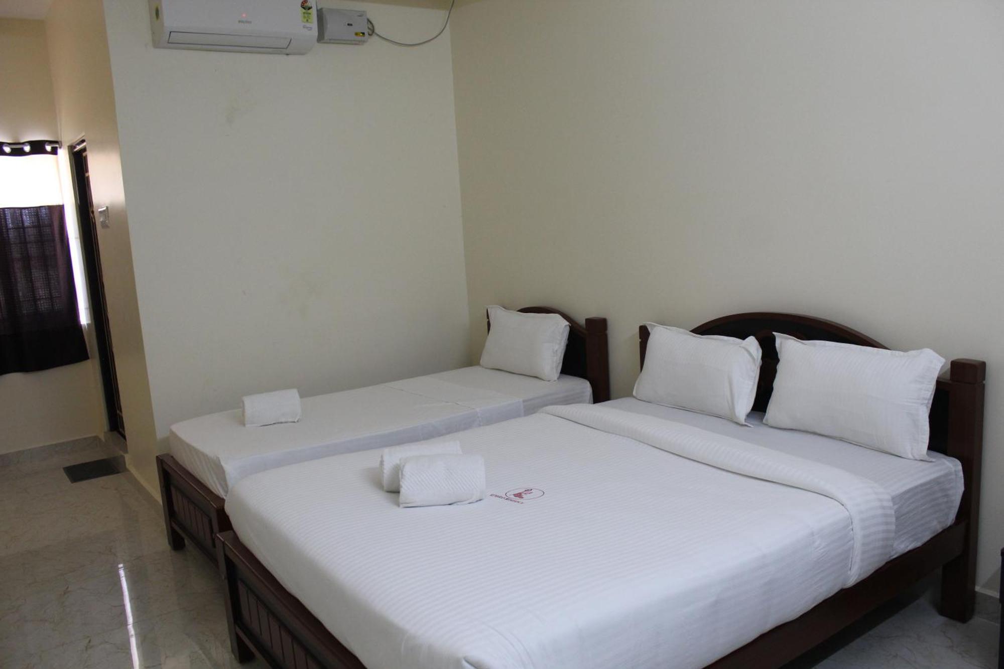 Kumaran Residency Hotel Dindigul Exterior foto